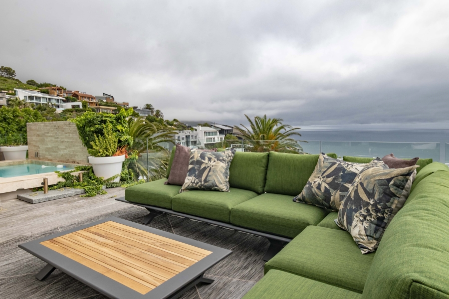 3 Bedroom Property for Sale in Bakoven Western Cape